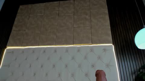 Snapshot of cammila_rosee chatting on 12-04-25, 07:44 Camila online show from 12-04-25, 07:44