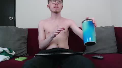 Snapshot of cammykev chatting on 10-27-25, 04:22 online show from 10-27-25, 04:22