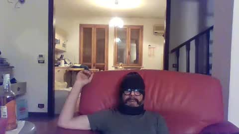 Cristian online show from 02-20-25, 01:25