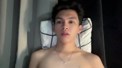 Snapshot of camwithethan chatting on 11-18-25, 04:33 Ethan online show from 11-18-25, 04:33