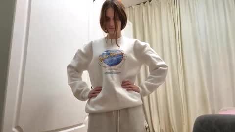 Anna  online show from 01-13-26, 10:42