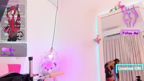 candy online show from 09-22-25, 12:29