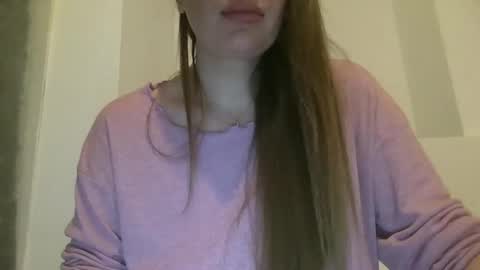 Snapshot of candice_tessy chatting on 10-13-25, 06:08 Candice online show from 10-13-25, 06:08