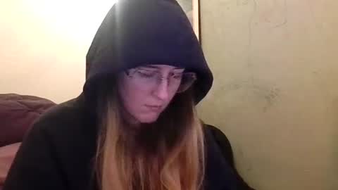 Candi online show from 11-29-25, 04:04