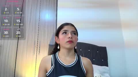 Snapshot of candy_blissx chatting on 11-20-25, 12:05 candy_blissx online show from 11-20-25, 12:05