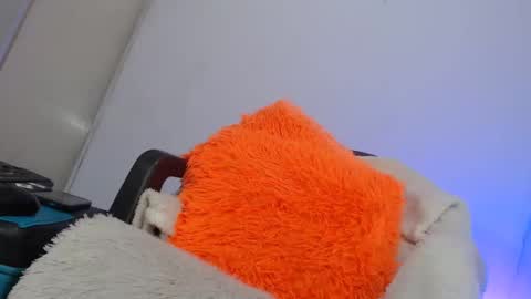 candy_cumyy1 online show from 12-03-24, 11:33