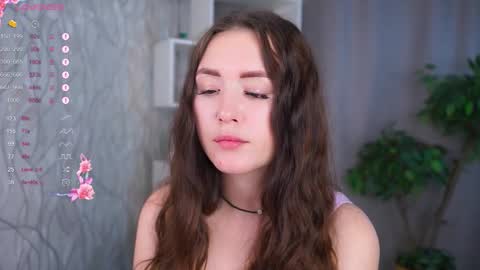 Leya online show from 10-19-25, 05:19