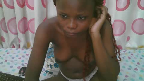 Snapshot of candy_lisah chatting on 03-15-26, 02:28 Lisa online show from 03-15-26, 02:28