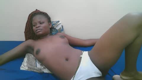 Snapshot of candy_lisah chatting on 03-31-26, 06:58 Lisa online show from 03-31-26, 06:58