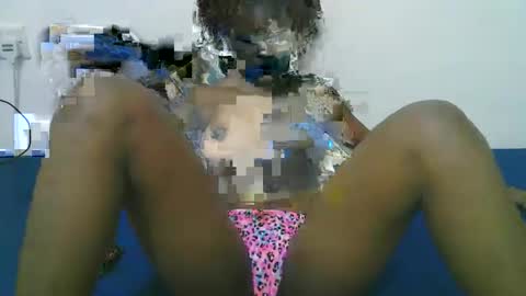 Snapshot of candy_lisah chatting on 04-04-26, 06:27 Lisa online show from 04-04-26, 06:27