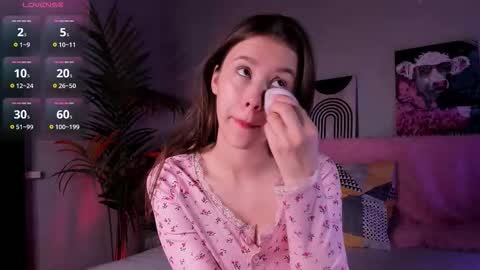 Sandy online show from 10-13-25, 07:25