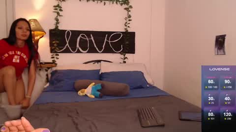 Snapshot of candyandcathe chatting on 02-15-25, 06:44 Candy and Cathe online show from 02-15-25, 06:44