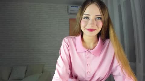 Violetta online show from 09-23-25, 07:06