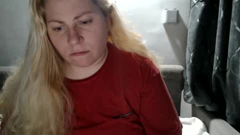 Laura online show from 01-18-25, 03:16