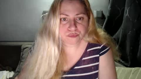 Laura online show from 01-22-25, 10:37