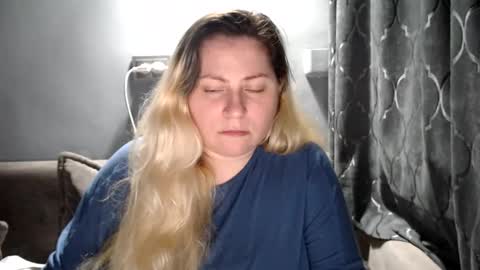 Laura online show from 02-10-26, 10:25