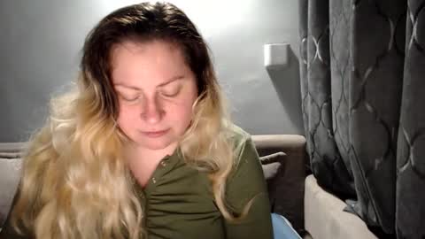 Laura online show from 04-13-26, 07:08