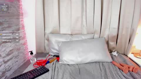 Candy online show from 12-10-24, 02:59