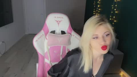 You can call me HH online show from 04-13-26, 04:12