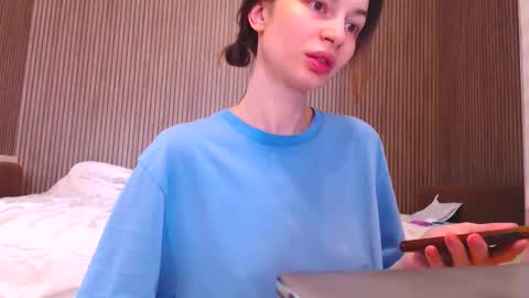 CANDYJESx online show from 10-18-25, 09:21