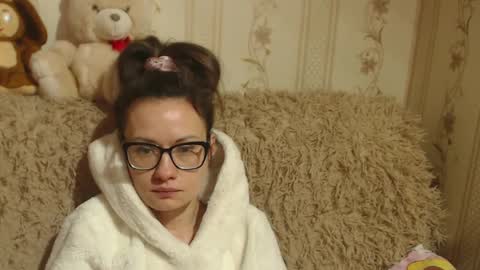 Snapshot of candylady136 chatting on 02-01-25, 11:43 say meow and send tip online show from 02-01-25, 11:43
