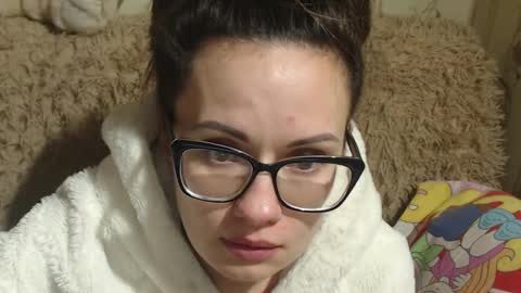 Snapshot of candylady136 chatting on 02-15-25, 09:04 say meow and send tip online show from 02-15-25, 09:04