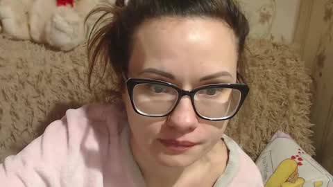 Snapshot of candylady136 chatting on 02-20-25, 10:59 say meow and send tip online show from 02-20-25, 10:59