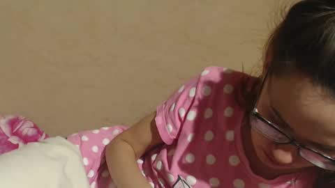 Snapshot of candylady136 chatting on 03-10-25, 04:57 say meow and send tip online show from 03-10-25, 04:57
