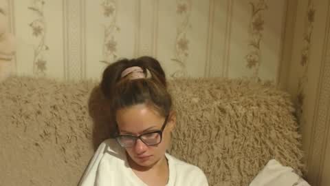 Snapshot of candylady136 chatting on 09-16-25, 08:59 say meow and send tip online show from 09-16-25, 08:59
