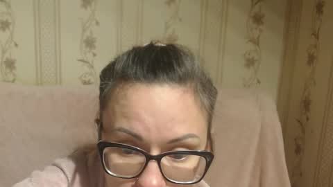 say meow and send tip  online show from 01-16-26, 02:43