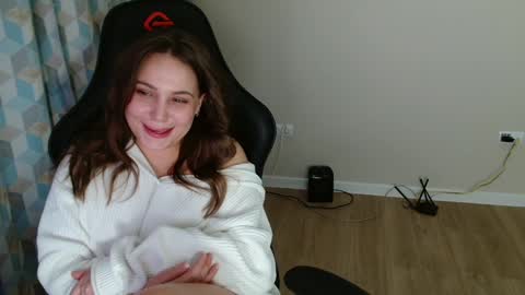 candymini online show from 02-26-25, 05:39