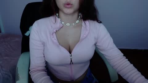 C A N D Y online show from 02-08-25, 05:08