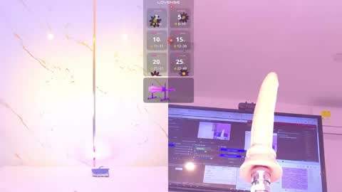 Candy online show from 04-17-26, 04:48