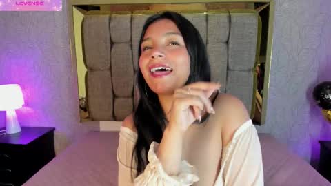 Candys Victoria online show from 10-17-25, 05:32