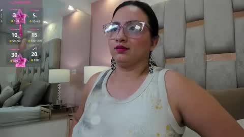 Candy  online show from 09-27-25, 07:19