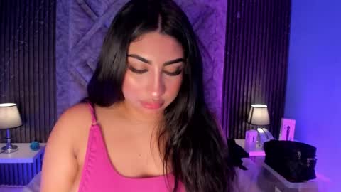 GABRIELA LOPEZ online show from 11-13-25, 05:06