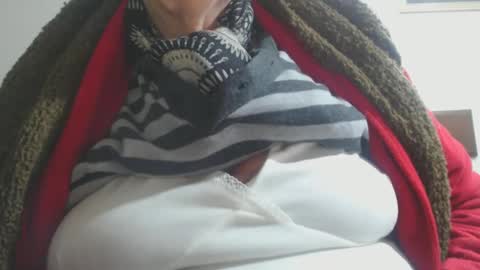 Cinzia  ex regina  online show from 02-19-25, 09:50