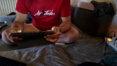 capoo24 online show from 12-25-24, 02:03