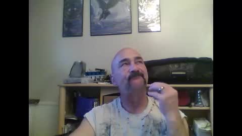 Snapshot of captaineros chatting on 03-08-26, 11:19 Captain Eros online show from 03-08-26, 11:19