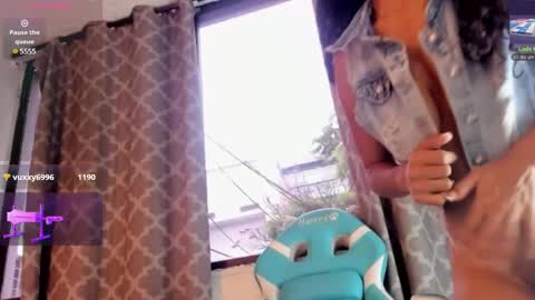 Snapshot of caraiosh_ chatting on 03-01-25, 04:22 Cara online show from 03-01-25, 04:22