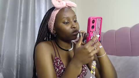 caramel online show from 10-23-25, 09:08