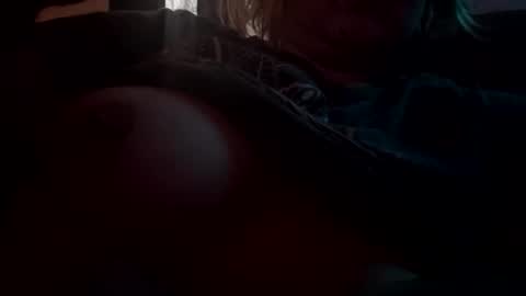 Snapshot of caramel_marshmallow chatting on 12-17-25, 12:22 caramel_marshmallow online show from 12-17-25, 12:22