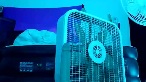 caramelltwink online show from 09-12-25, 09:31