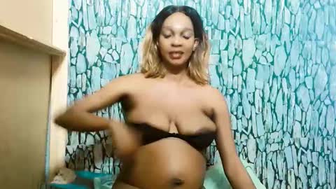 caramelminxxx1 online show from 02-16-26, 06:53