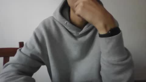 Snapshot of caratwink chatting on 10-01-25, 01:50 caratwink online show from 10-01-25, 01:50