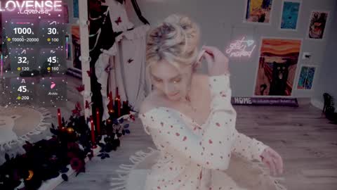 NONA    follow online show from 11-08-25, 05:40