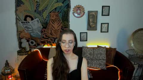 Snapshot of careyjonas chatting on 12-17-25, 04:57 careyjonas online show from 12-17-25, 04:57