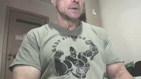 Snapshot of carin_the_body chatting on 10-08-25, 10:40 Laz online show from 10-08-25, 10:40