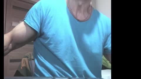 Snapshot of carin_the_body chatting on 10-17-25, 08:17 Laz online show from 10-17-25, 08:17