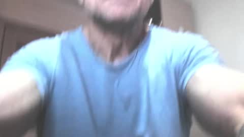 Snapshot of carin_the_body chatting on 10-20-25, 08:48 Laz online show from 10-20-25, 08:48